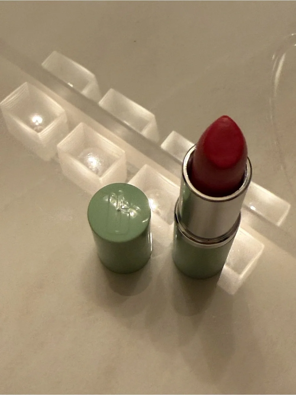 Clinique Lipstick - Glazed Berry Color